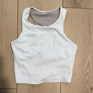 Lululemon Wundertrain tank size 4 worn once